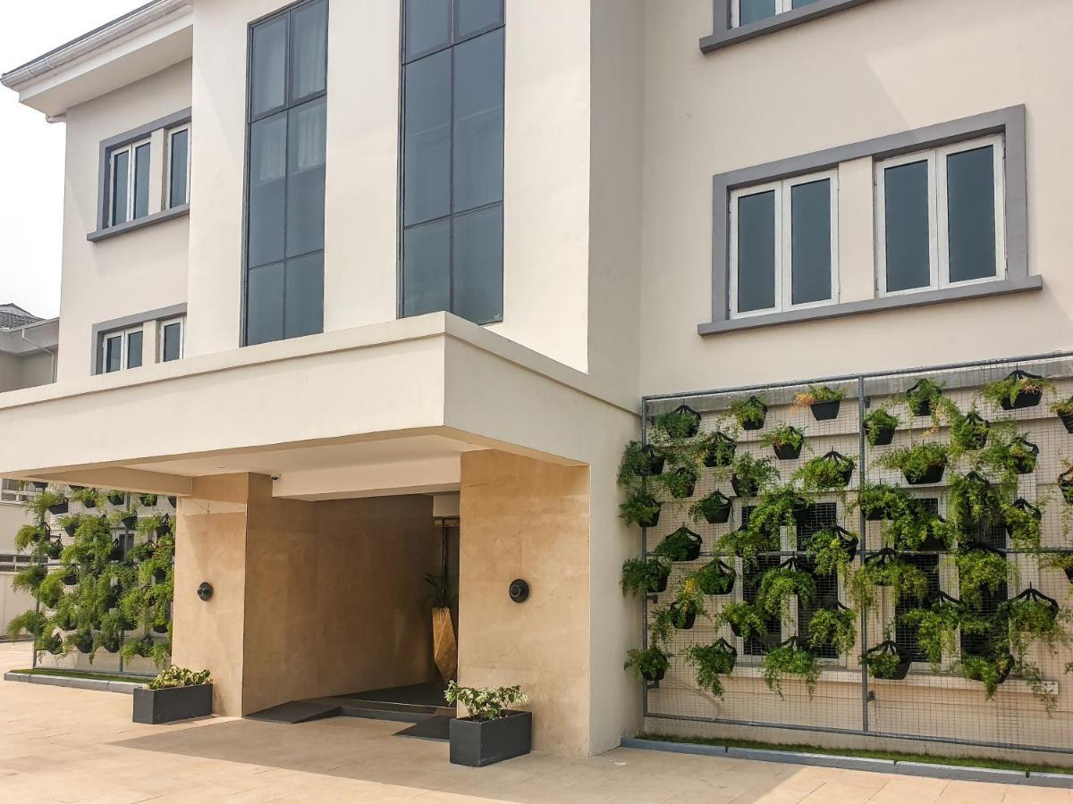 The Yacht Hotel Sea Front Lekki Phase 1 Lagos Exterior photo