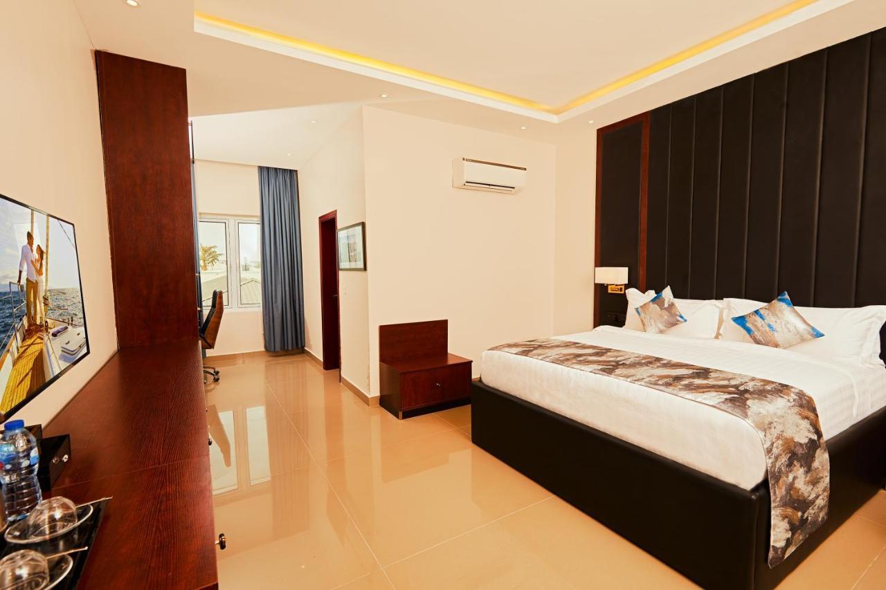 The Yacht Hotel Sea Front Lekki Phase 1 Lagos Exterior photo