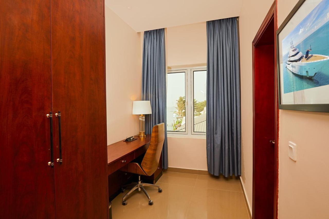 The Yacht Hotel Sea Front Lekki Phase 1 Lagos Exterior photo
