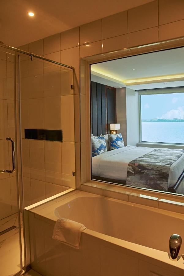 The Yacht Hotel Sea Front Lekki Phase 1 Lagos Exterior photo